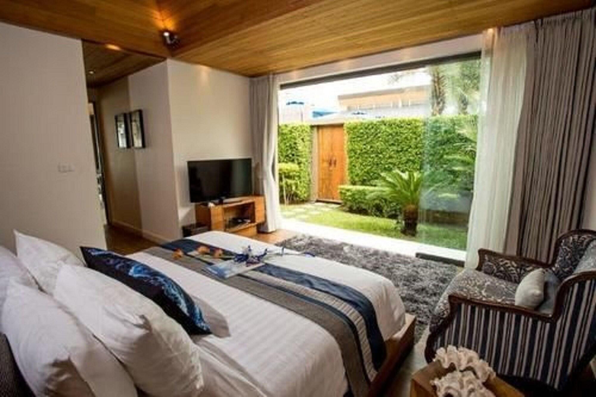 Tides Boutique Samui Resort & Spa Choeng Mon Exterior photo